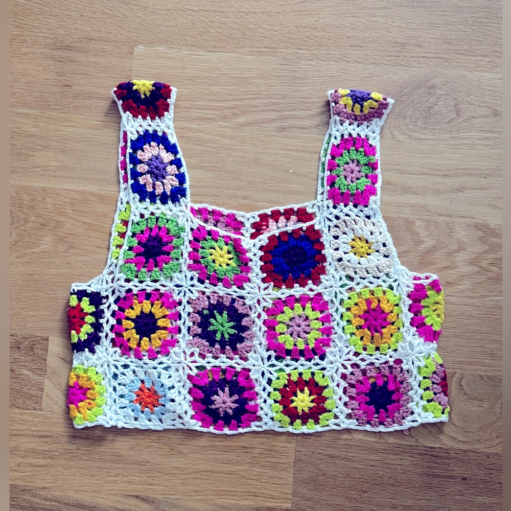 Knit. Crop tank